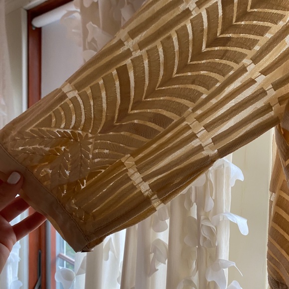 SOLD - Picture 4 of 7